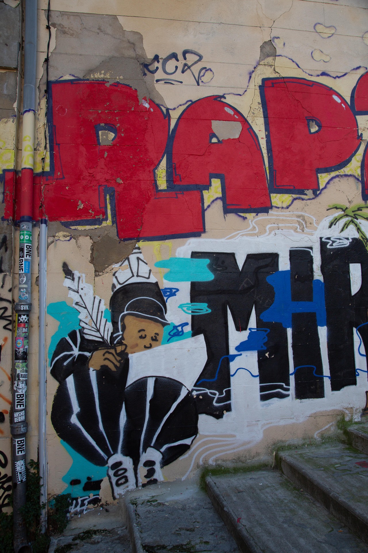 Sur les murs
